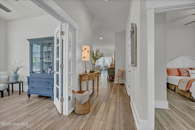 9150 Village Lake Drive, Calabash, NC 28467