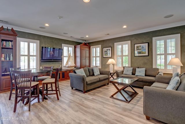9150 Village Lake Drive, Calabash, NC 28467