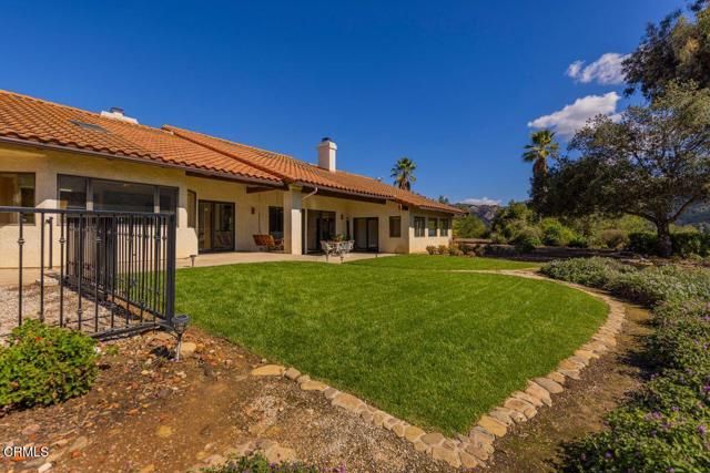 700 Thomas Street, Oak View, CA 93022