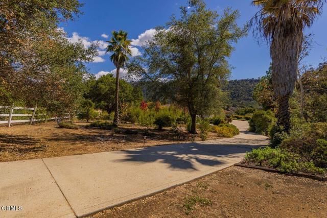 700 Thomas Street, Oak View, CA 93022