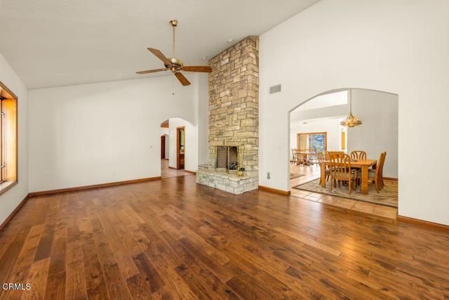 700 Thomas Street, Oak View, CA 93022