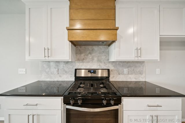 7404 E 89th Place North, Owasso, OK 74055