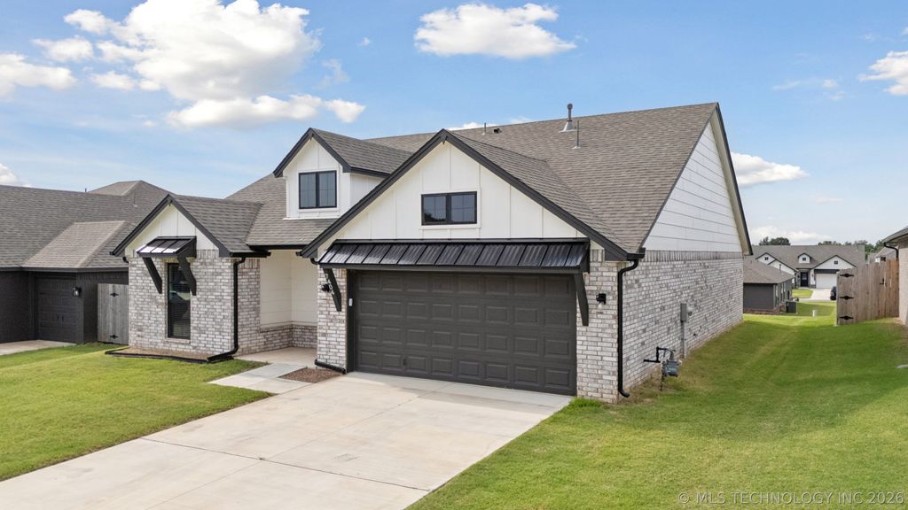 7404 E 89th Place North, Owasso, OK 74055
