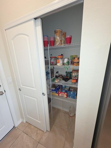 4480 W Appleton Cir W W, Oakland Park, FL 33309