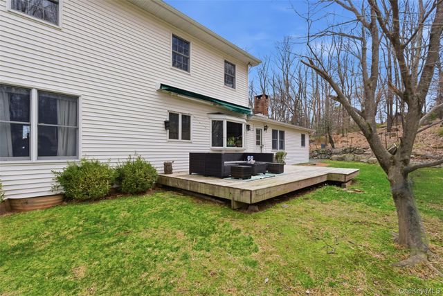 113 Buckberg Mountain Road, Stony Point, NY 10980