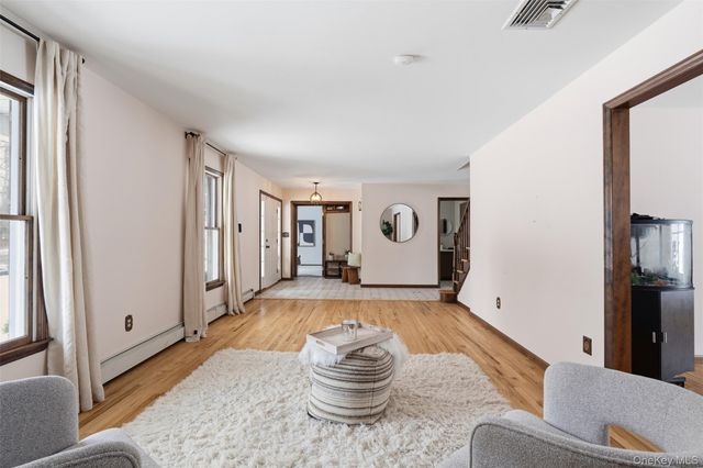 113 Buckberg Mountain Road, Stony Point, NY 10980