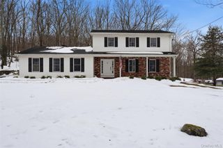 113 Buckberg Mountain Road, Stony Point, NY 10980