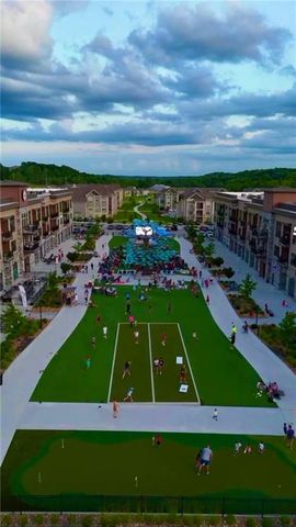 15425 Old Town Drive, Parkville, MO 64152