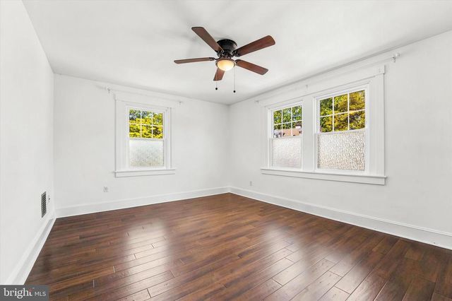114 BIDDLE RD, Paoli, PA 19301