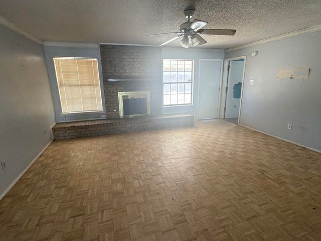 1104 Huron Avenue, Lubbock, TX 79416