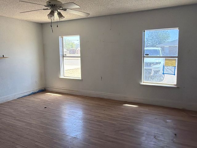 1104 Huron Avenue, Lubbock, TX 79416