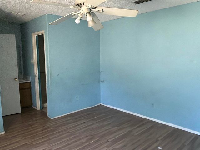 1104 Huron Avenue, Lubbock, TX 79416