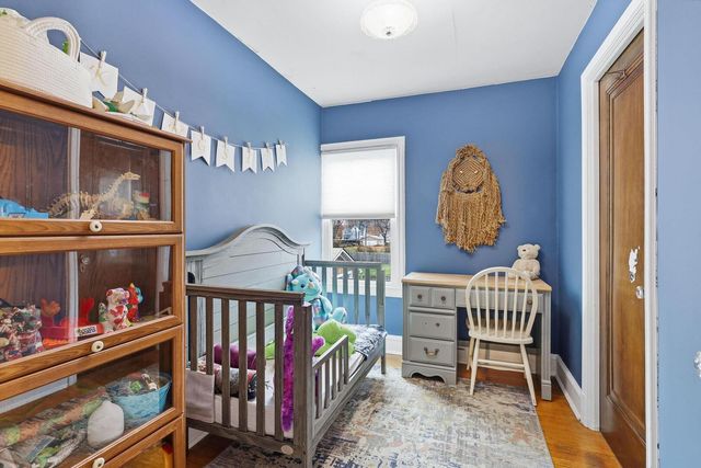 2911 21ST Avenue, Rock Island, IL 61201