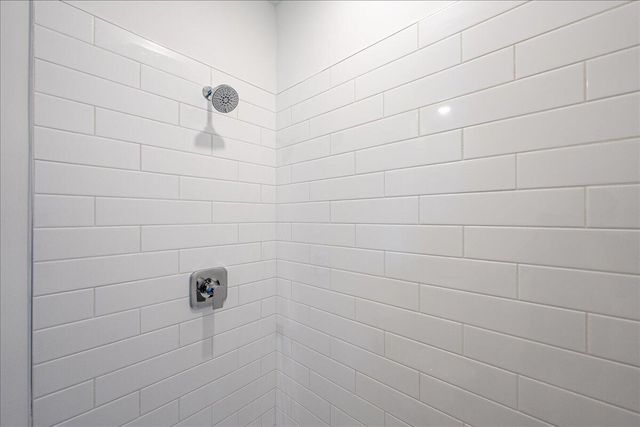 6890 NW Kestrel Lane, Port St. Lucie, Port St Lucie, FL 34987