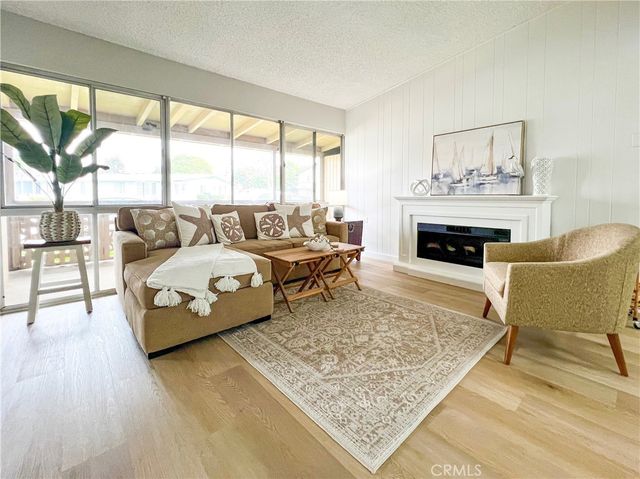 13181 Del Monte Dr., M12-38E, Seal Beach, CA 90740