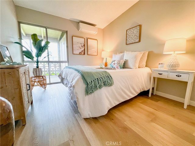 13181 Del Monte Dr., M12-38E, Seal Beach, CA 90740