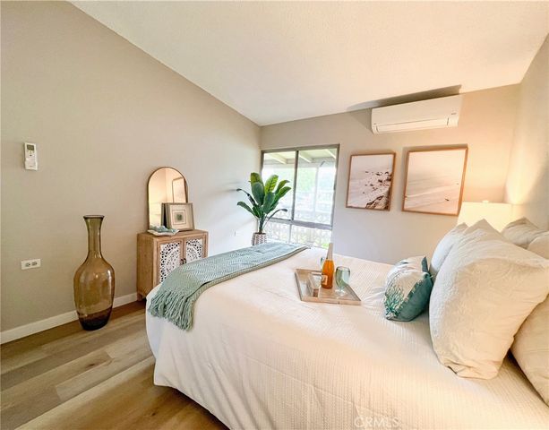13181 Del Monte Dr., M12-38E, Seal Beach, CA 90740