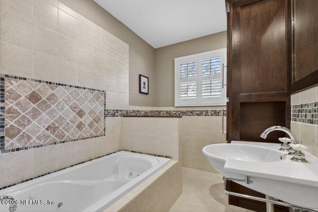 8349 KIM Road, Jacksonville, FL 32217