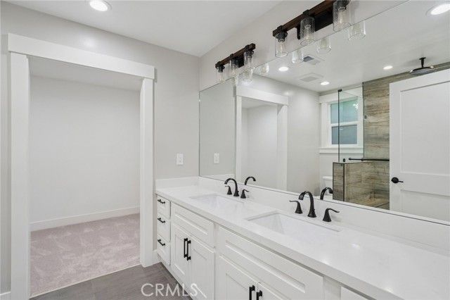 60 Loma Vista, Burlingame, CA 94010