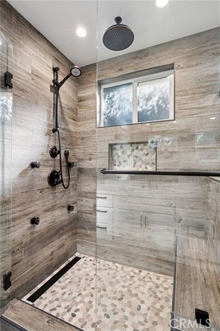 60 Loma Vista, Burlingame, CA 94010