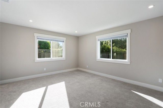 60 Loma Vista, Burlingame, CA 94010