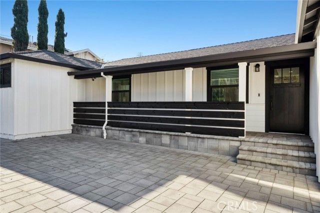 60 Loma Vista, Burlingame, CA 94010