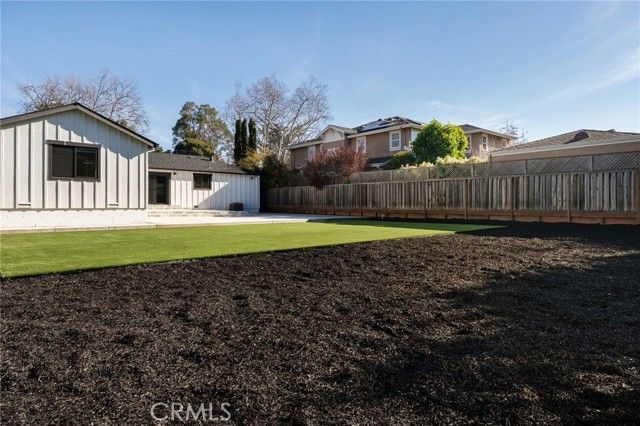 60 Loma Vista, Burlingame, CA 94010