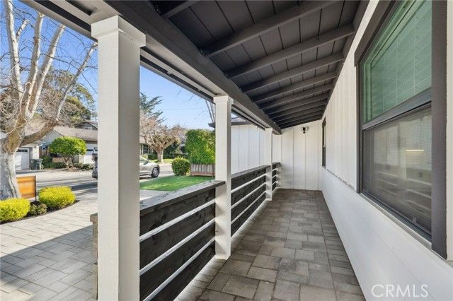 60 Loma Vista, Burlingame, CA 94010