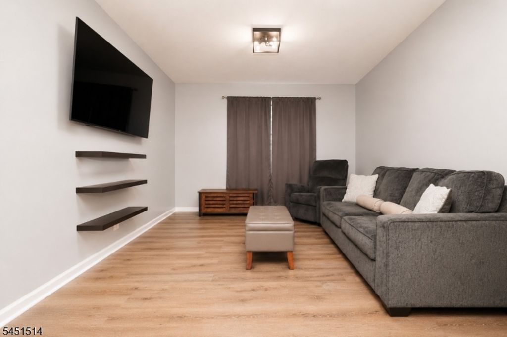 1906 Paterson Plank Rd Unit3A 3A, North Bergen Twp., NJ 07047 — photo 5
