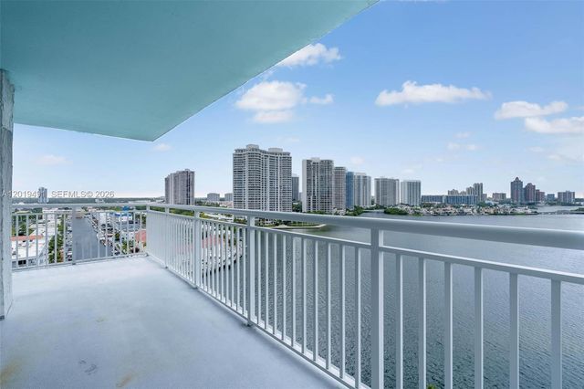 301 174 1503, Sunny Isles Beach, FL 33160