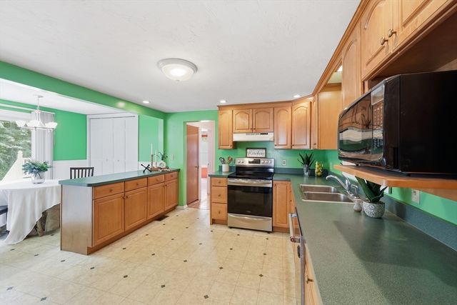 354 Highland Street, Holden, MA 01520