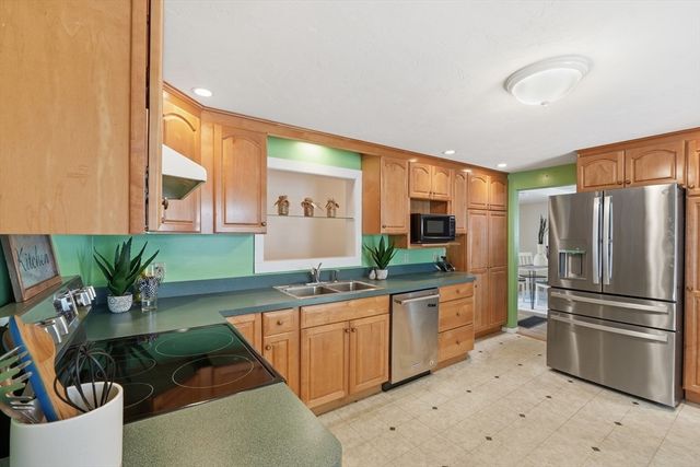 354 Highland Street, Holden, MA 01520