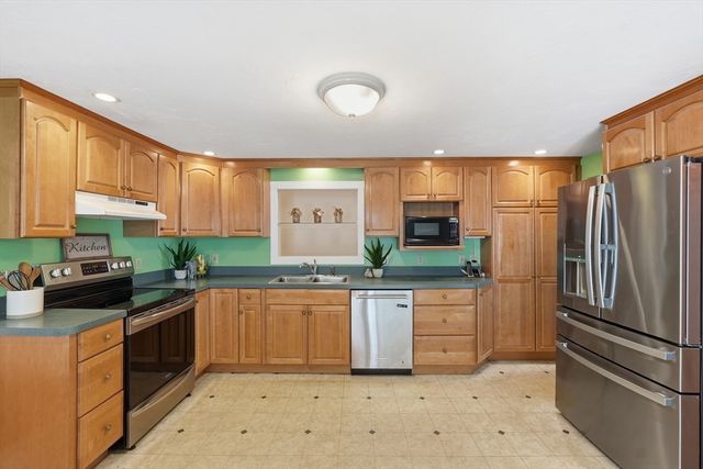 354 Highland Street, Holden, MA 01520