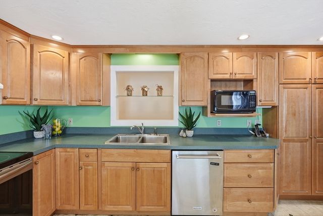 354 Highland Street, Holden, MA 01520