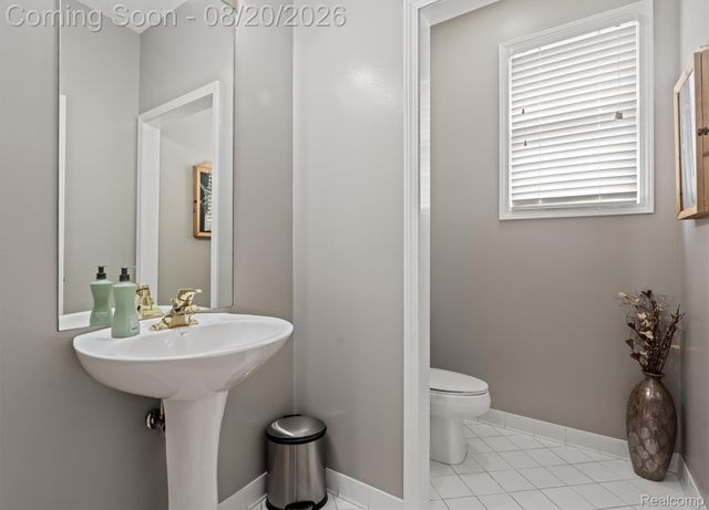 48495 Central Park Drive, Canton Charter Township, MI 48188