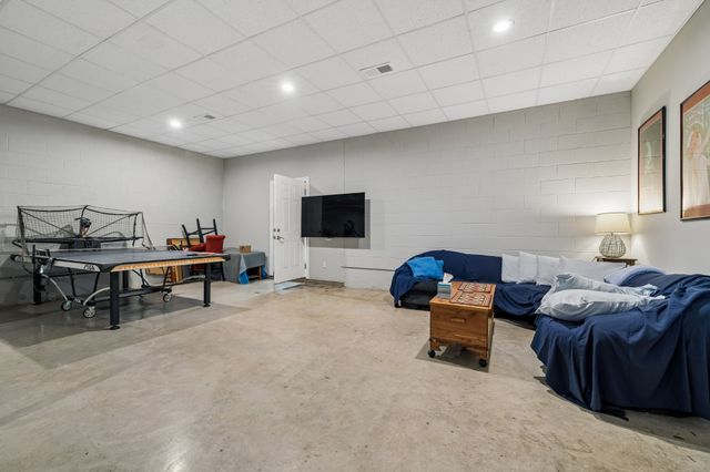 574 Hayes Ridge Rd, Lancaster, TN 38569
