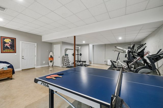 574 Hayes Ridge Rd, Lancaster, TN 38569