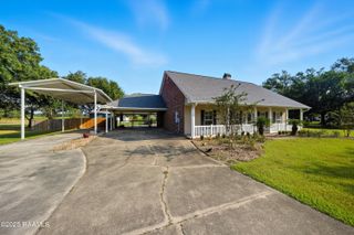 120 Little Farms Road, Youngsville, LA 70592