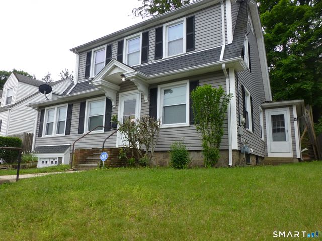 102 Norwood Avenue, New London, CT 06320