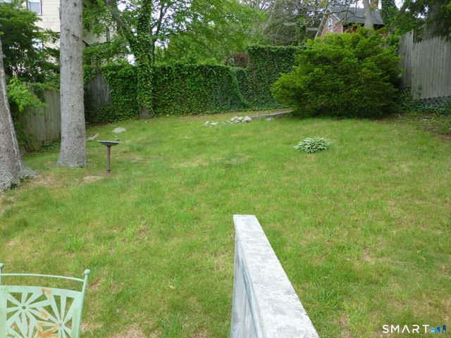 102 Norwood Avenue, New London, CT 06320