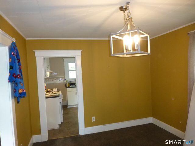102 Norwood Avenue, New London, CT 06320