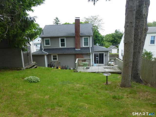 102 Norwood Avenue, New London, CT 06320