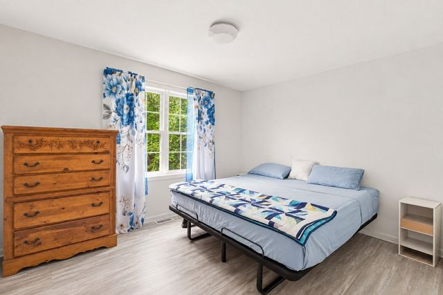21 Hamilton Way, Holbrook, MA 02343
