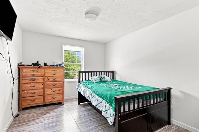 21 Hamilton Way, Holbrook, MA 02343