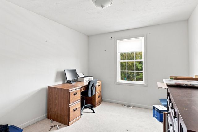 21 Hamilton Way, Holbrook, MA 02343