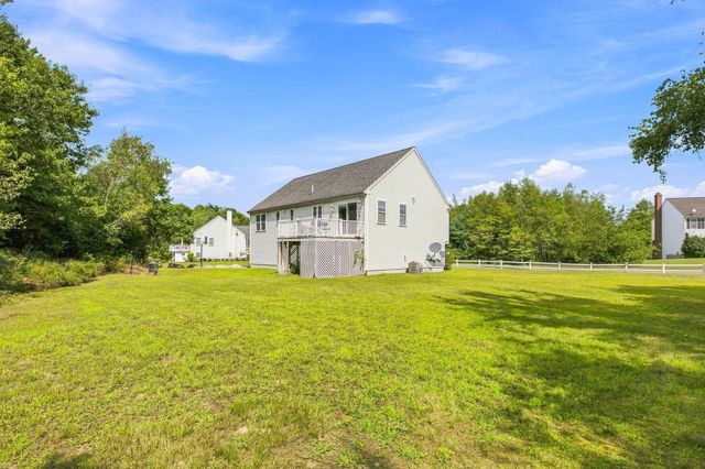 21 Hamilton Way, Holbrook, MA 02343