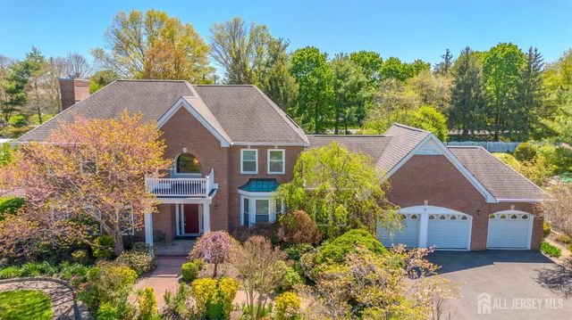 31 Kinglet Drive, Plainsboro, NJ 08536