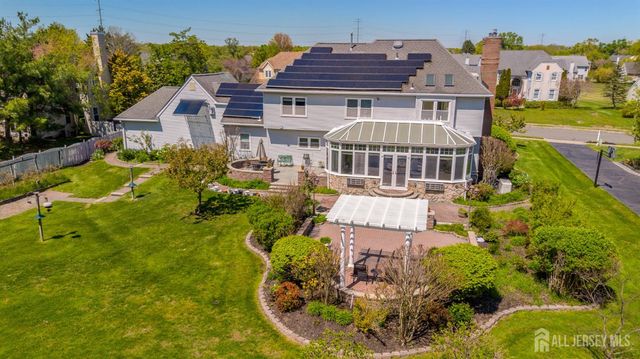 31 Kinglet Drive, Plainsboro, NJ 08536