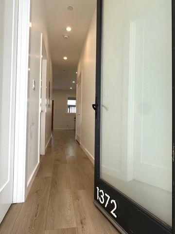 1372 Natoma Street, San Francisco, CA 94103