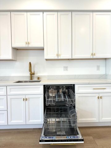 1372 Natoma Street, San Francisco, CA 94103